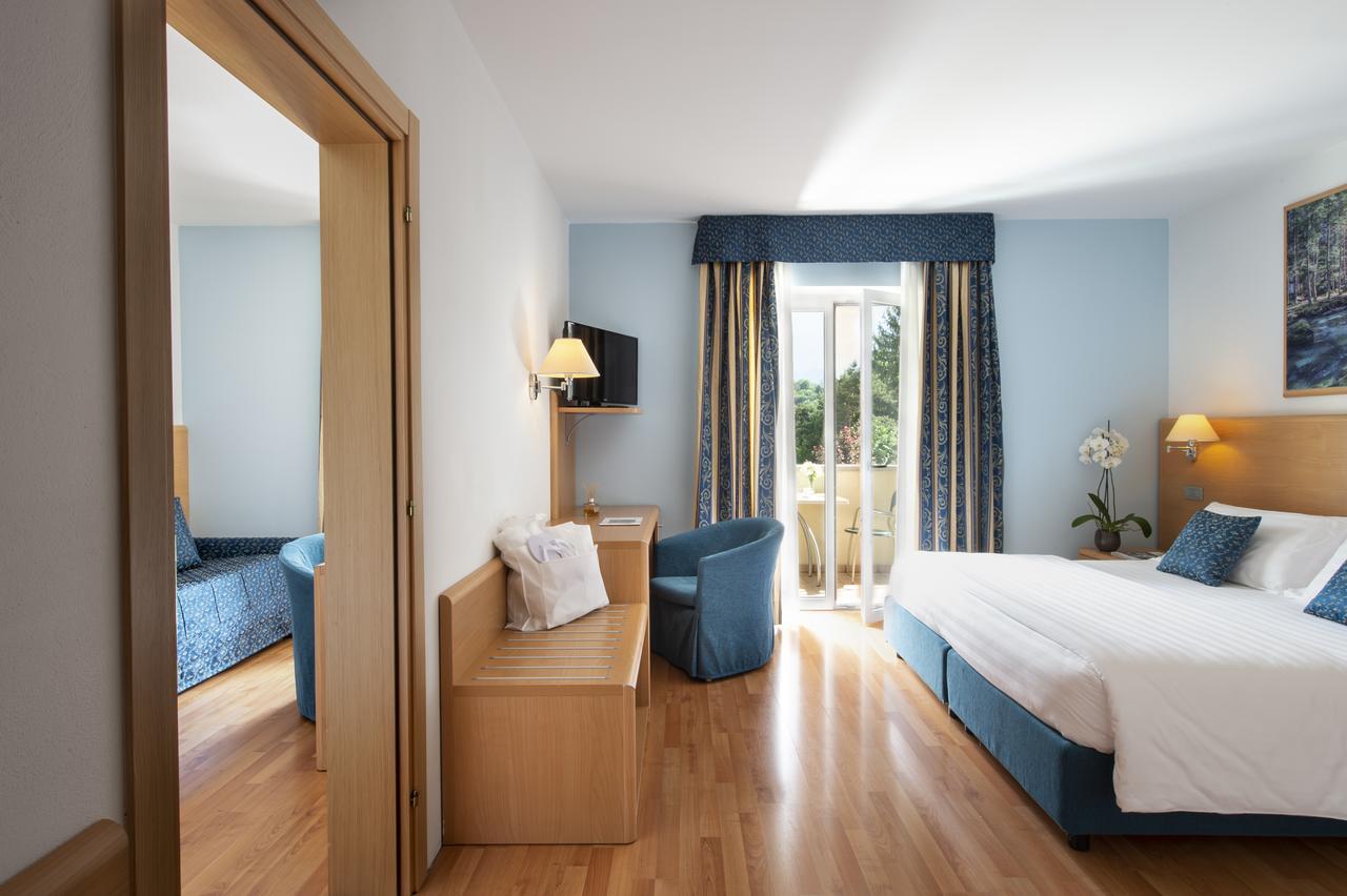 Vital Hotel Flora Comano Terme Εξωτερικό φωτογραφία