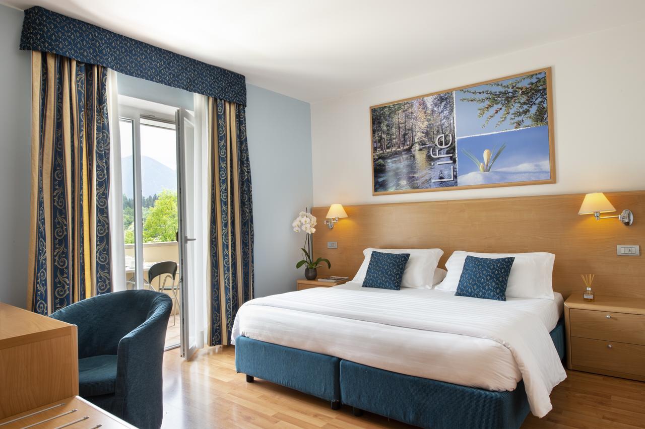 Vital Hotel Flora Comano Terme Εξωτερικό φωτογραφία